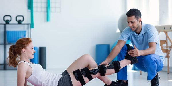 Physical Therapists Specialists in Fresno, CA